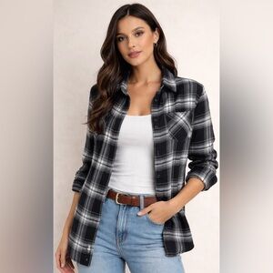 Cloth & Stone black/white checkered long-sleeved shirt, chest pocket,round hem S